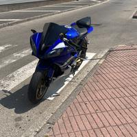 Yamaha yzf-R6