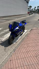 Yamaha yzf-R6