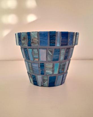 Vaso artigianale fatto a mano con Mosaico Bisazza