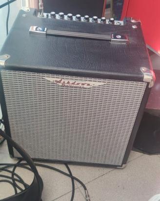 amplificatore da basso elettrico