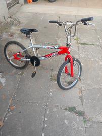 bicicletta BMX
