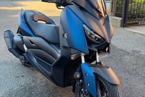 Yamaha Xmax 400