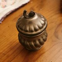 Piccola zuccheriera o porta oggetti