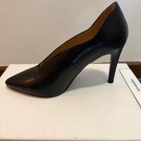 Scarpe decoltè da donna nere