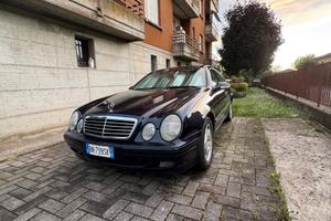 Mercedes clk200