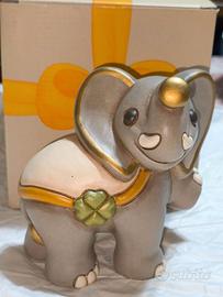 Elefante medio Thun