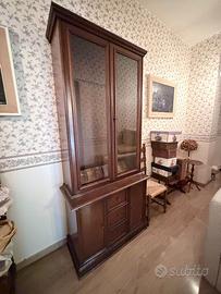 Fuciliera vintage in legno con vetrina