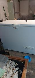 congelatore whirlpool usato
