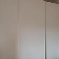 Armadio 3 Ante Scorrevoli 270 cm – Pari al Nuovo,