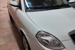 lancia Ypsilon 1 2 gpl permutasi 