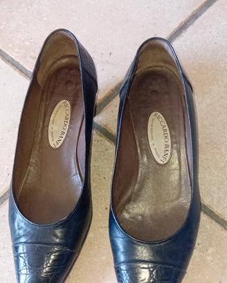 scarpa da donna a marca Riccardo banfi