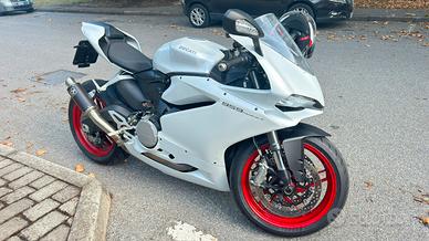Ducati panigale 959