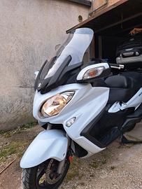 suzuki burgman 650 anni 2015