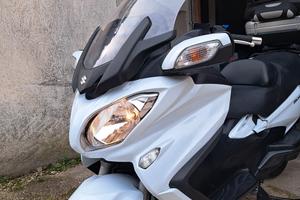 suzuki burgman 650 anni 2015