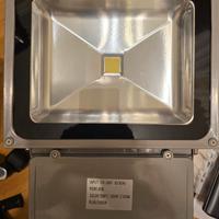 Faro Led esterno 80W nuovo.