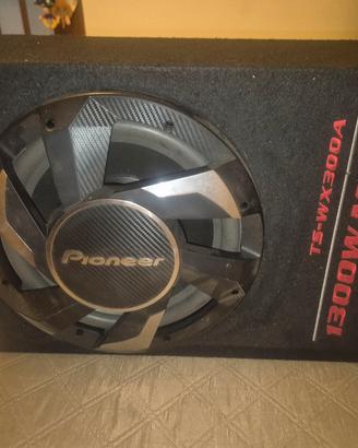 subwoofer preamplificato 