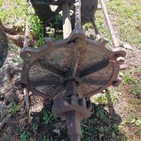 Pozzo antico - Noria in ferro
