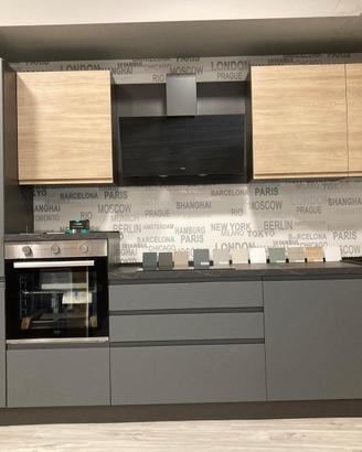 Cucina Turi 3,30m -Nuova da fabbrica (tutto inclu