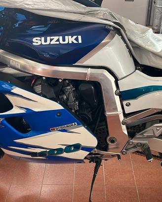 Suzuki Gsxr  1100w  2005 UNICA