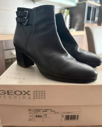 Scarpe da donna Geox 38,5