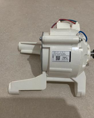 Motore lavatrice hotpoint ariston bpm h27 cl 155