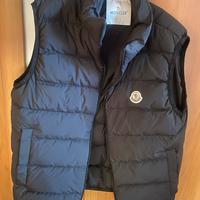 Smanicato moncler