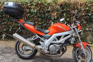 Suzuki sv650