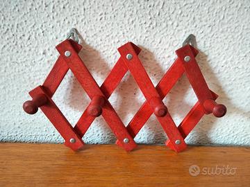 Appendiabiti attaccapanni estensibile 