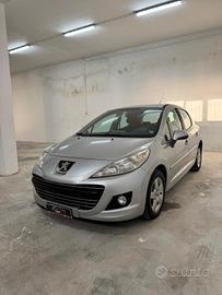 Peugeot 207 1.4 HDi 70CV 5p. Millesim 200