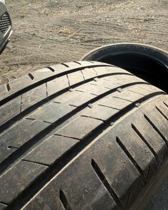 Gomme 225/55 R18