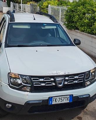 DACIA DUSTER 1600 BENZINA/GPL  ANNO 2017