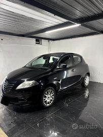 Lancia Ypsilon 1.3 mltj