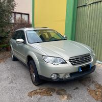 Subaru Legacy Outback *MOTORE FUSO*