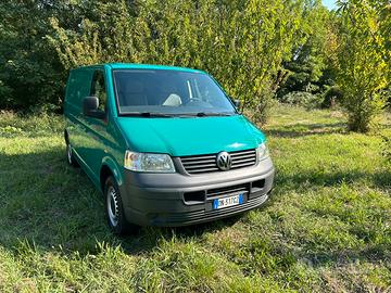 Volkswagen T5 2.5tdi