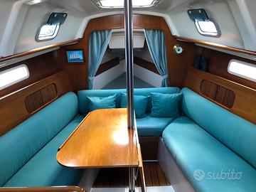 Barca a vela Oceanis 281 Beneteau