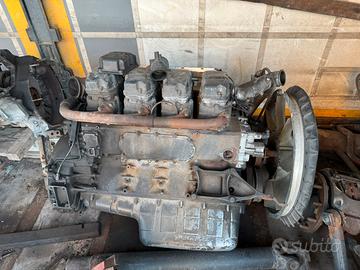 Monoblocco motore scania 164 480 v8