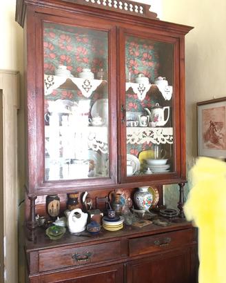 credenza antica