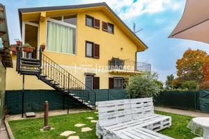 2 LOCALI con TERRAZZO e SOTTOTETTO
