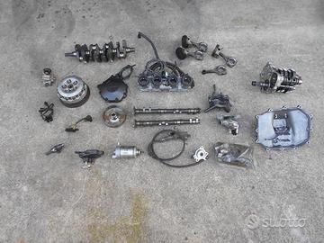 Pezzi di ricambio parti motore honda cb 1000 r