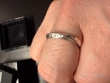 Anello martellato piccolo GIOVANNI RASPINI argento
