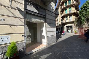 NEGOZIO A LA SPEZIA