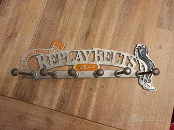 APPENDIABITI REPLAY ORIGINALE Appendiabiti Attacca