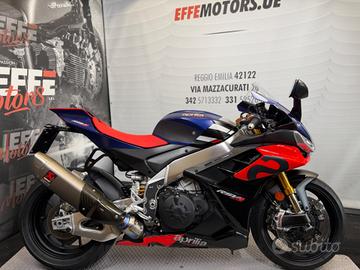 Aprilia RSV4 Factory "tua a 154 euro al mese"