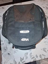Borsa serbatoio givi UT810