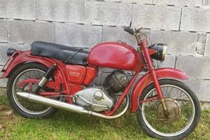 Moto Guzzi Lodola 235