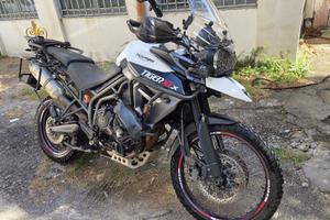 Triumph Tiger 800 XCX – 2015 – manutenzione docum.