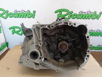 CAMBIO 5 MARCE PER CLIO IV 1.1 BENZINA 2018