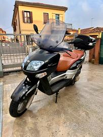 Yamaha XC 300 – Tagliandato, kit cinghianuova