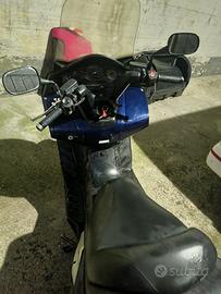 Honda Silver Wing 400 - 2004