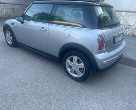 Mini One D deluxe 1.4 88cv